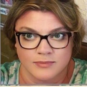 Meet your Posher, Louann